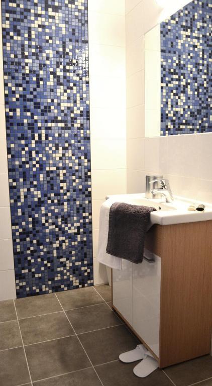 Hotel Graffit Swiebodzin Ngoại thất bức ảnh