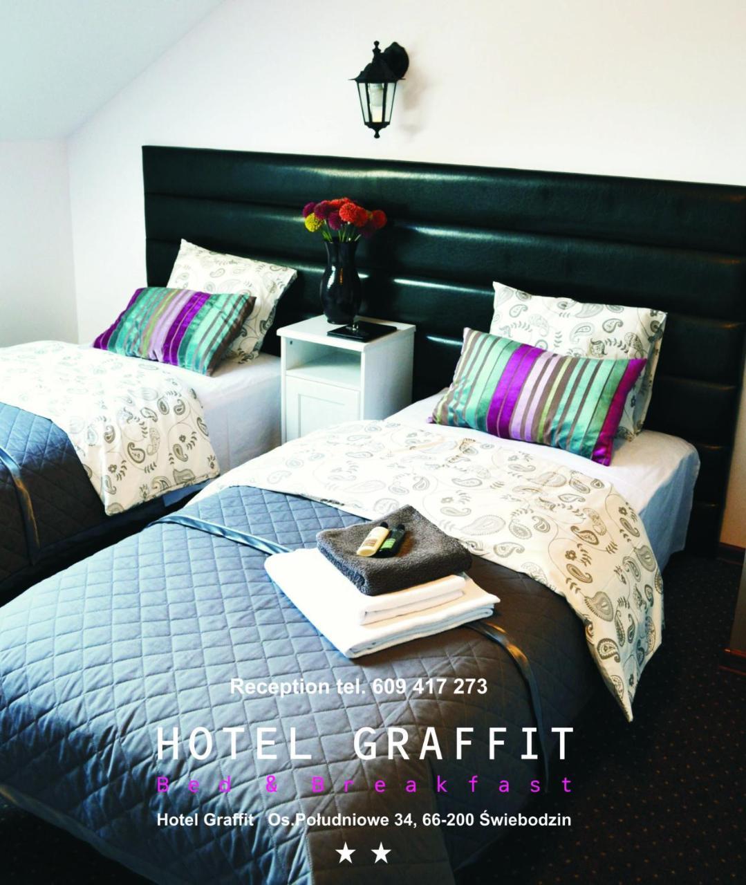 Hotel Graffit Swiebodzin Ngoại thất bức ảnh